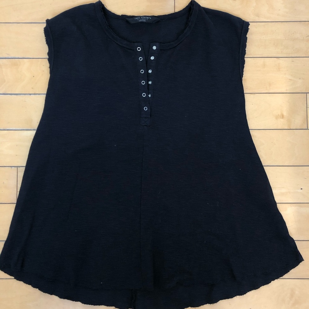 Black Trapeze style tank top